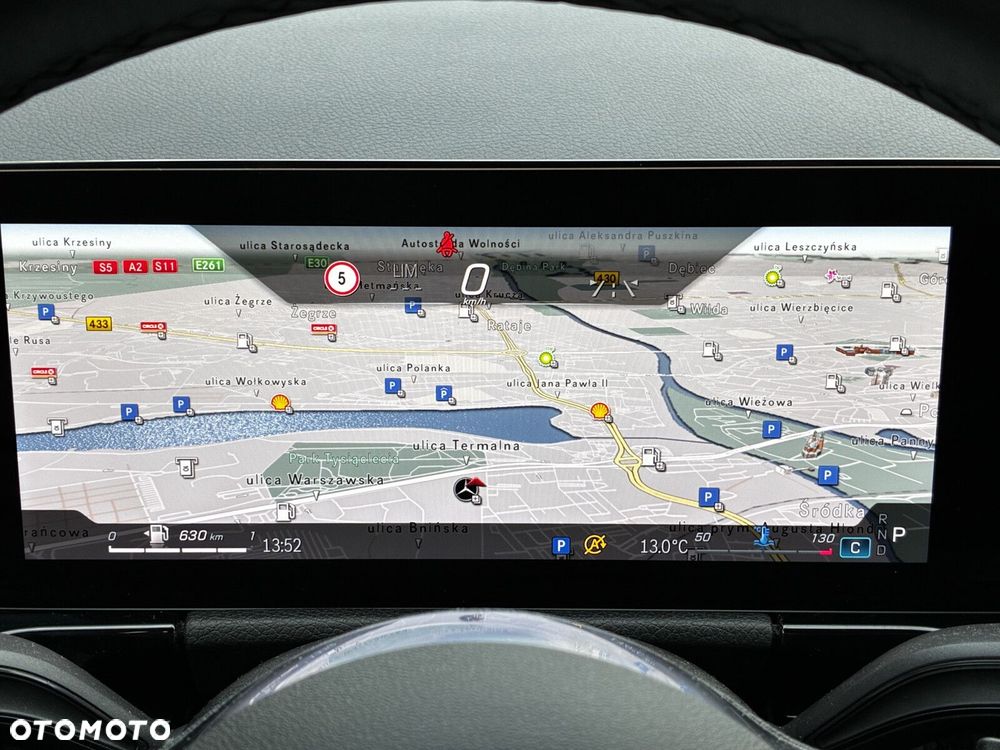Mercedes-Benz GLA 200 d Progressive 8G-DCT - 13