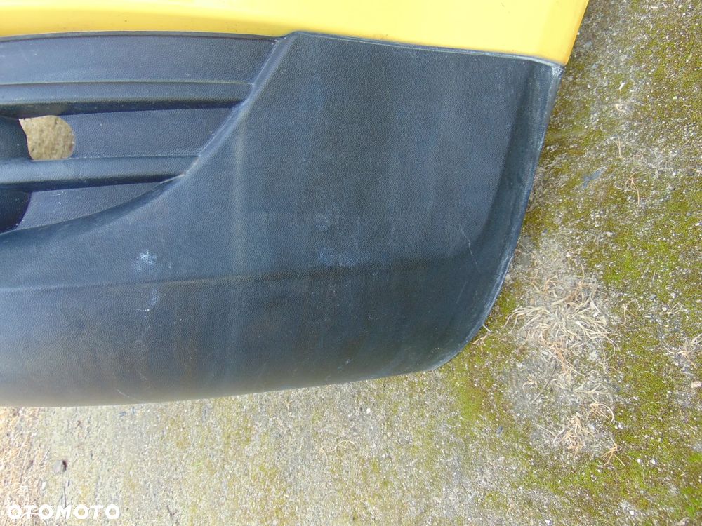 Zderzak przedni przód żółty VW Volkswagen Fox 05-11r - 14