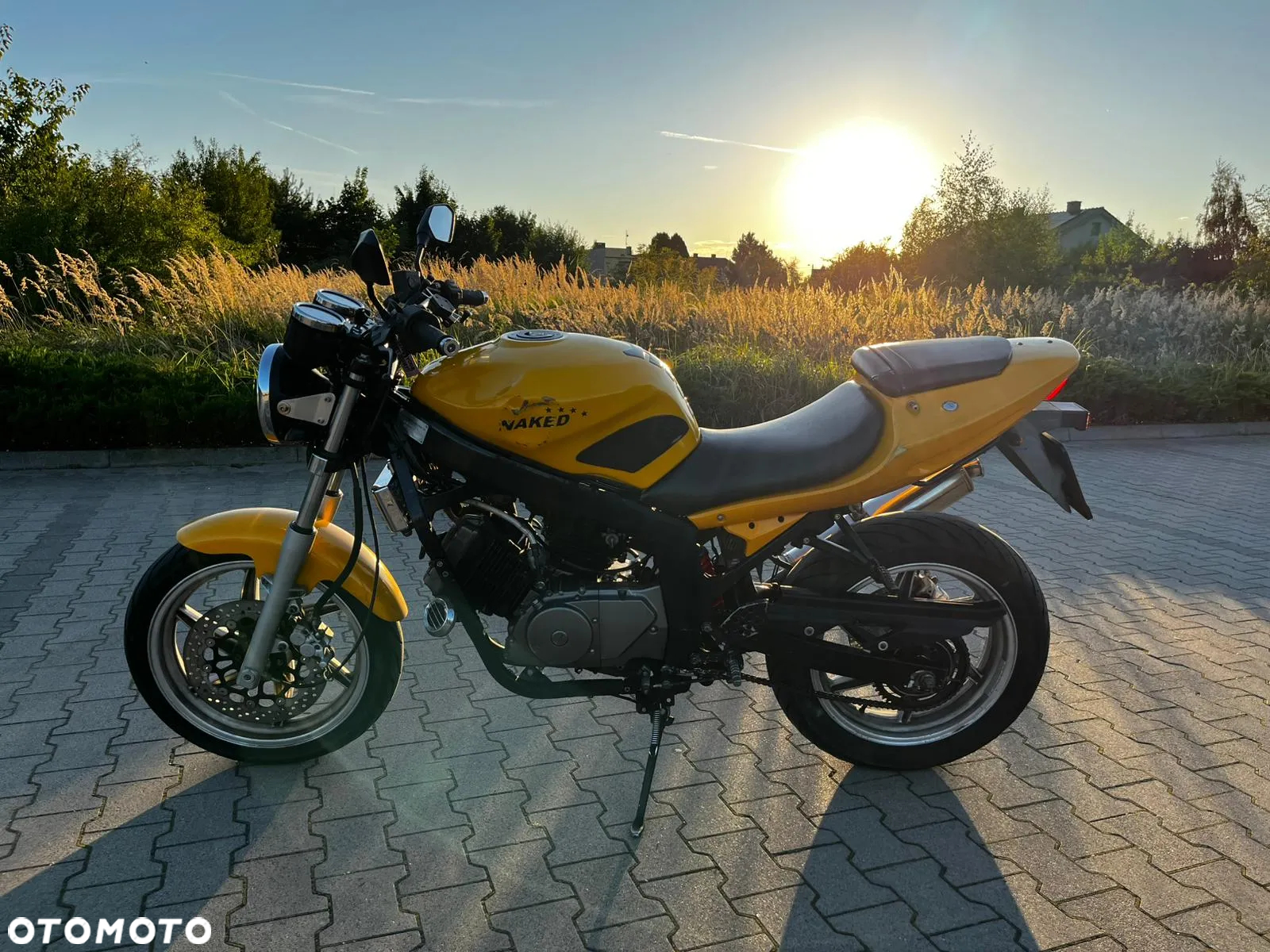 Hyosung GT Comet - 4