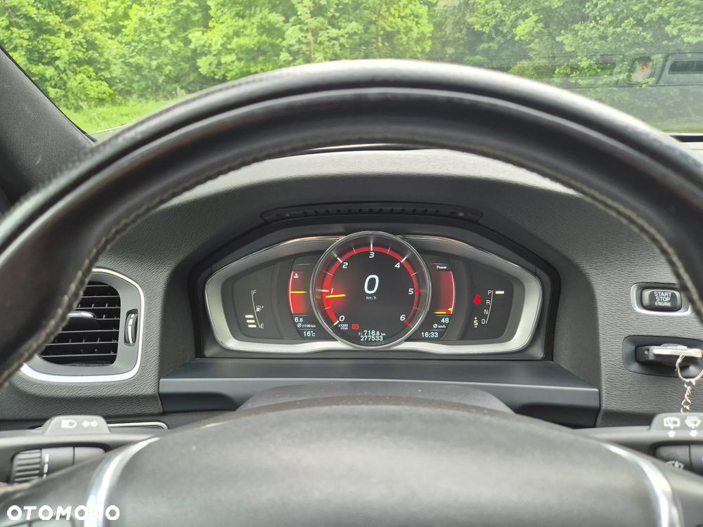 Volvo V60 - 13