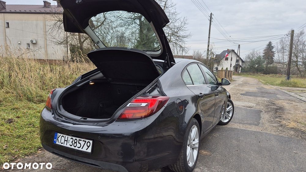 Opel Insignia 1.4 T Cosmo S&S - 8