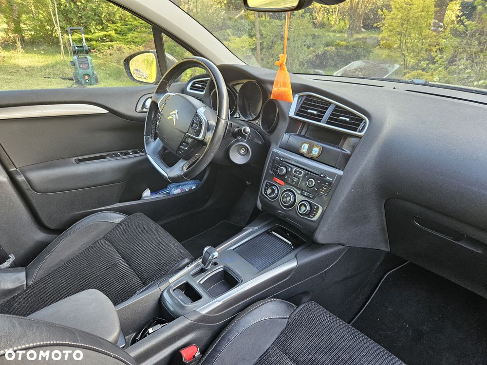 Citroën C4 - 4
