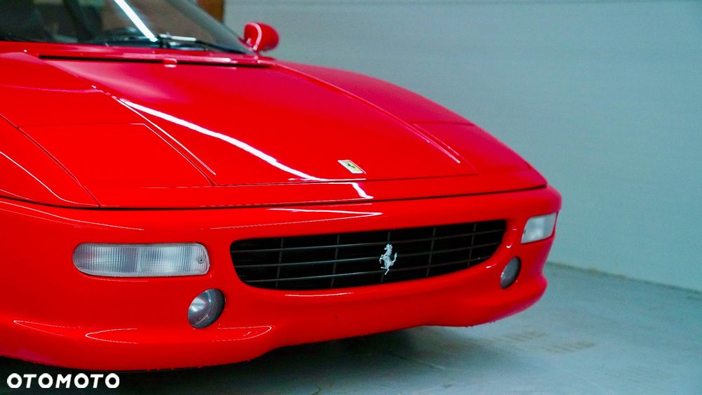 Ferrari F355 - 34