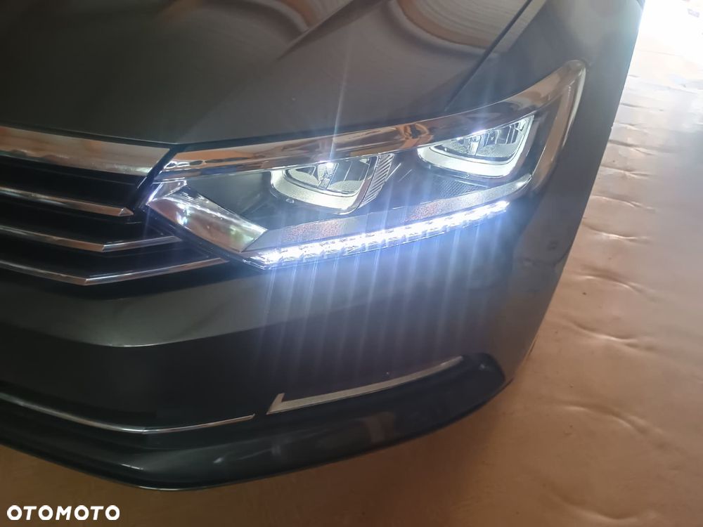 Volkswagen Passat - 22