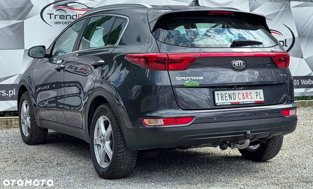 Kia Sportage 1.7 CRDI 2WD Dream-Team Edition - 28