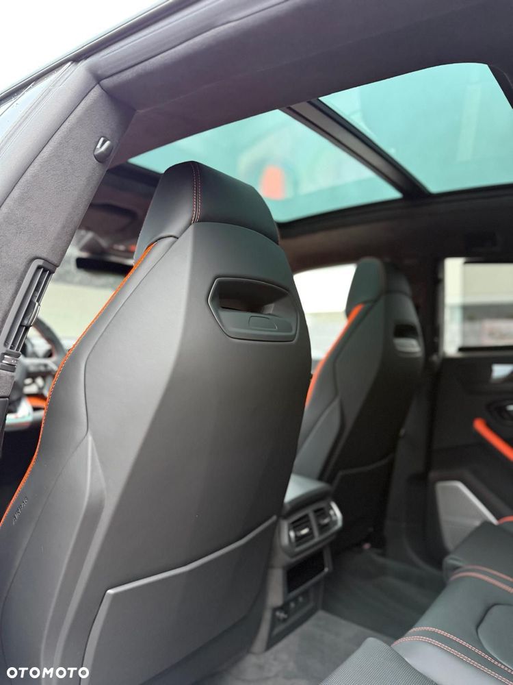 Lamborghini Urus - 9