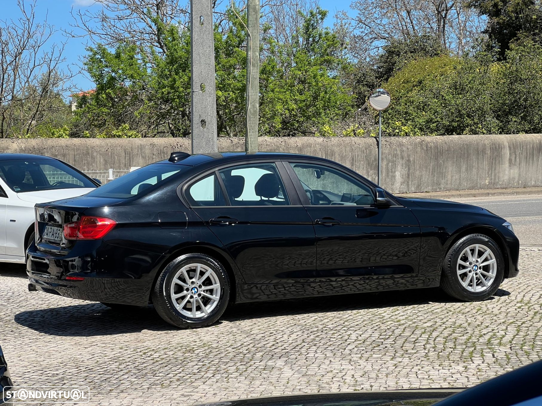 BMW 318 d Auto - 4