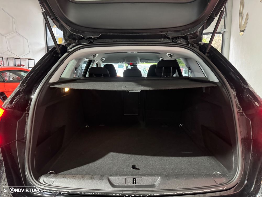 Peugeot 308 SW 1.5 BlueHDi Style - 11