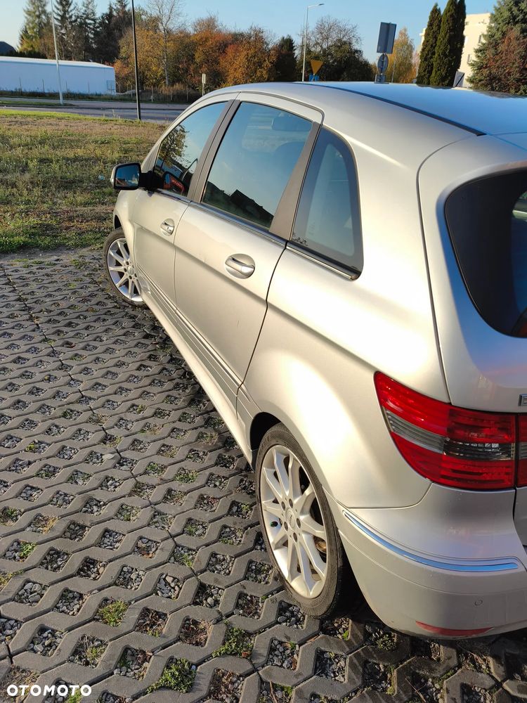 Mercedes-Benz Klasa B 180 EU5 - 6