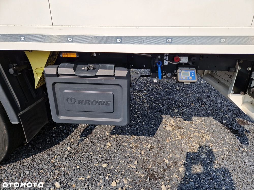 Krone SD CHŁODNIA/ DOPPELSTOCK/ CARRIER VECTOR 1950/ PODNOSZONA OŚ - 10