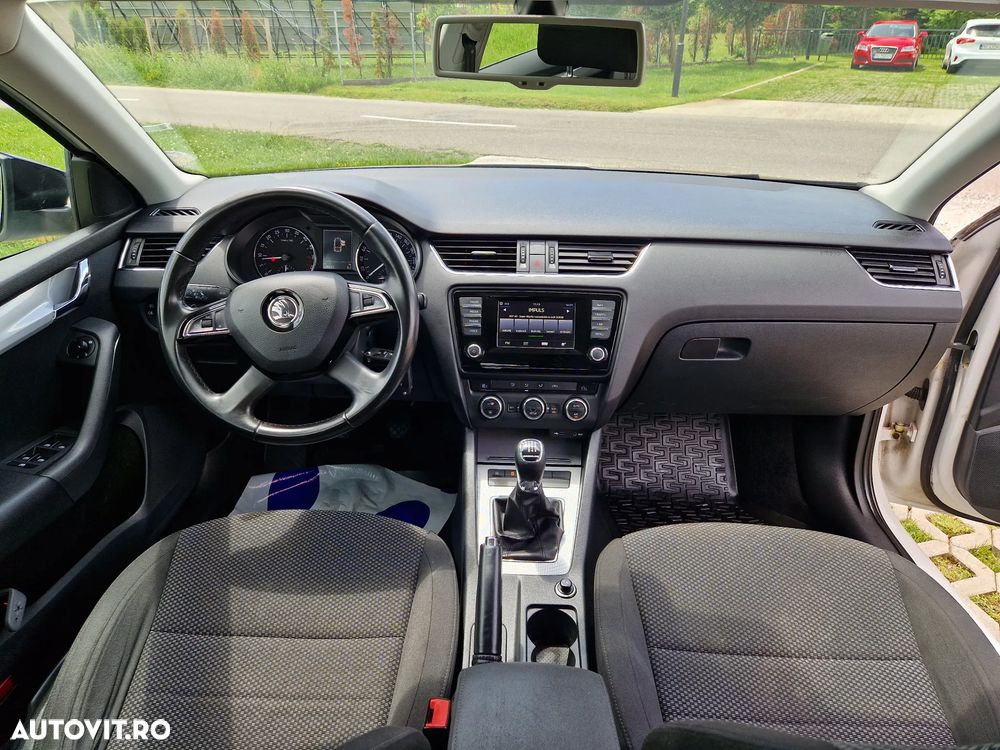 Skoda Octavia 1.6 TDI Green tec Edition - 16