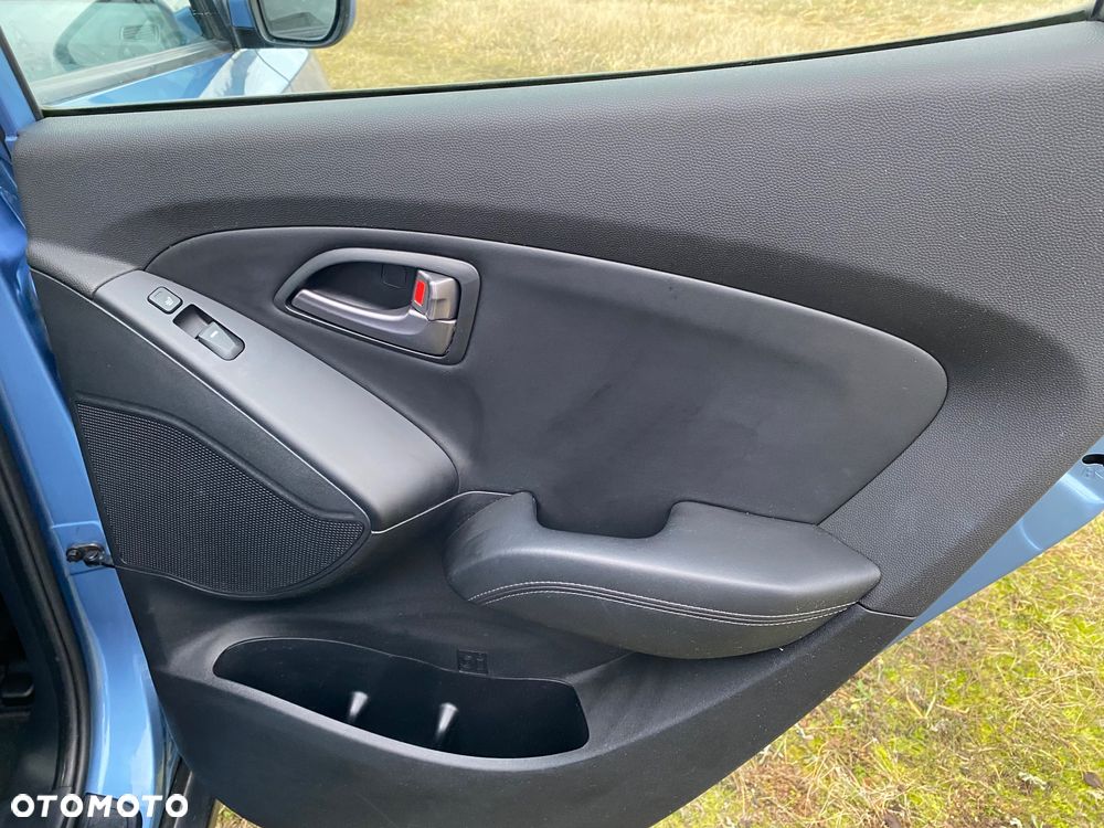 Hyundai ix35 1.7 CRDi 2WD Fifa World Cup Edition - 7