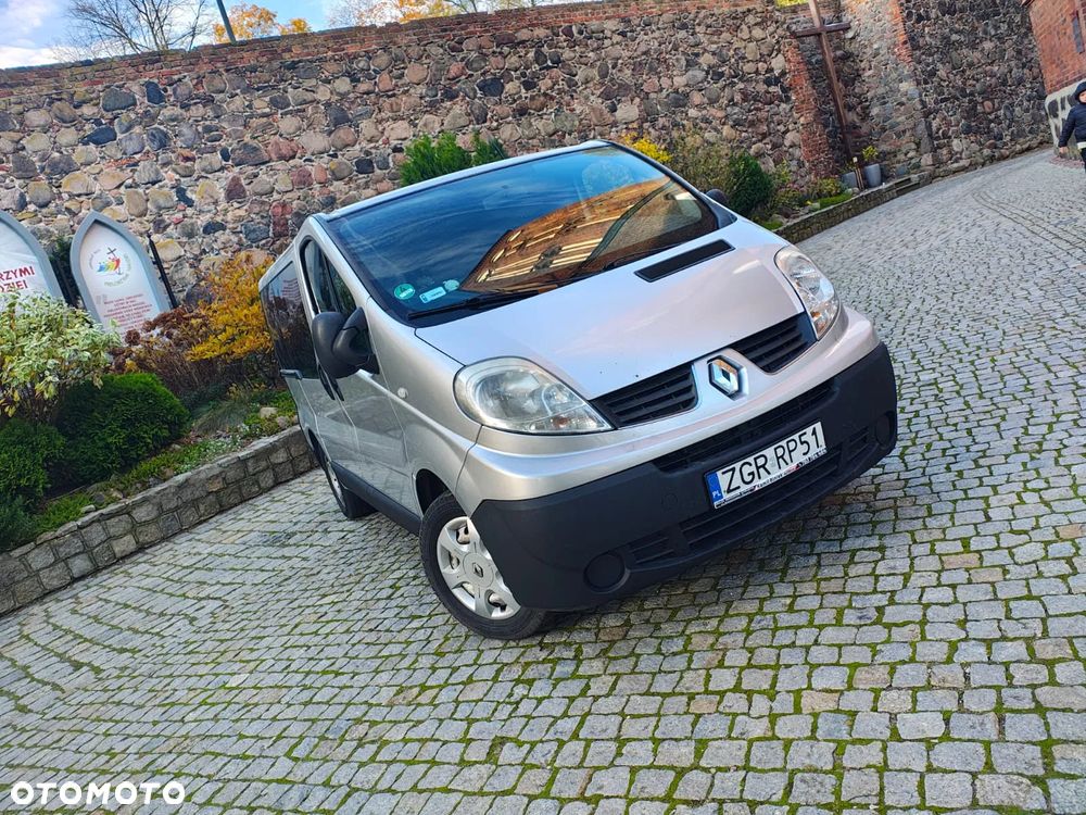 Renault Trafic - 24