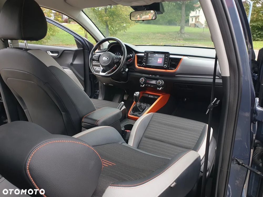 Kia Stonic 1.4 L - 24