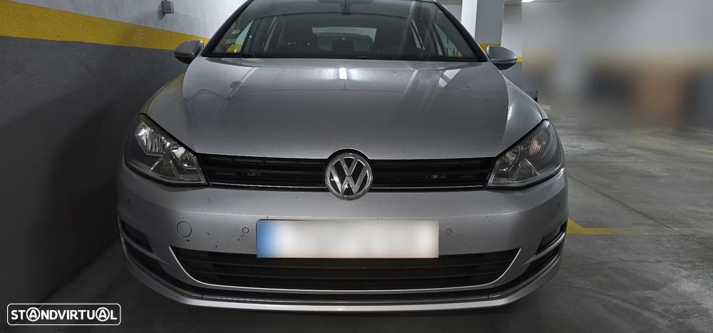 VW Golf 1.6 TDi Highline - 8