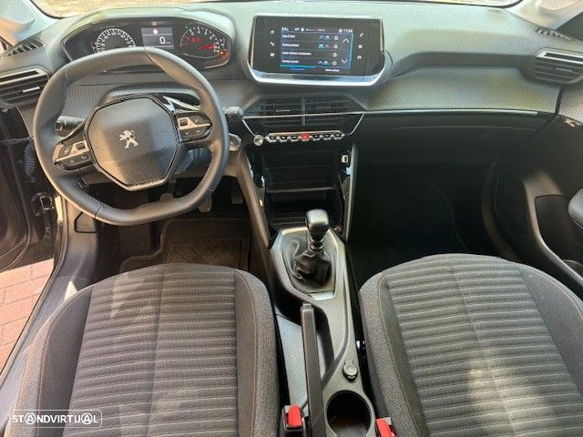 Peugeot 208 1.2 PureTech Allure - 6
