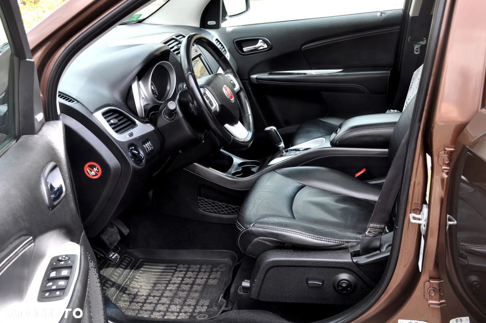 Fiat Freemont 2.0 Multijet 16V DPF Automatik Allrad Urban - 28