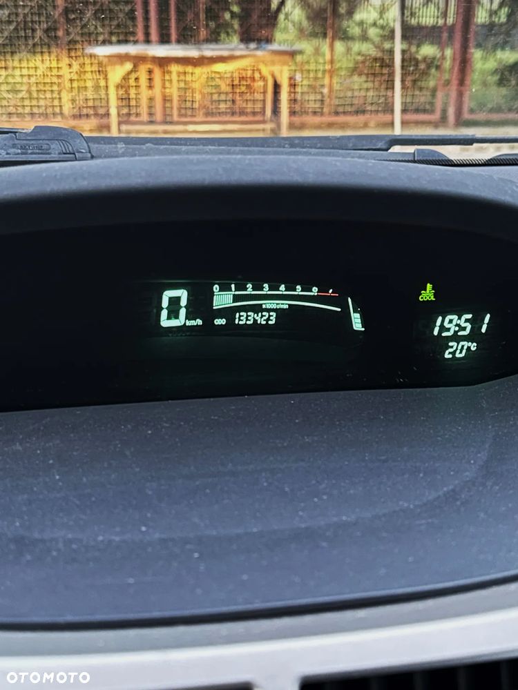 Toyota Yaris 1.0 Terra A/C - 8