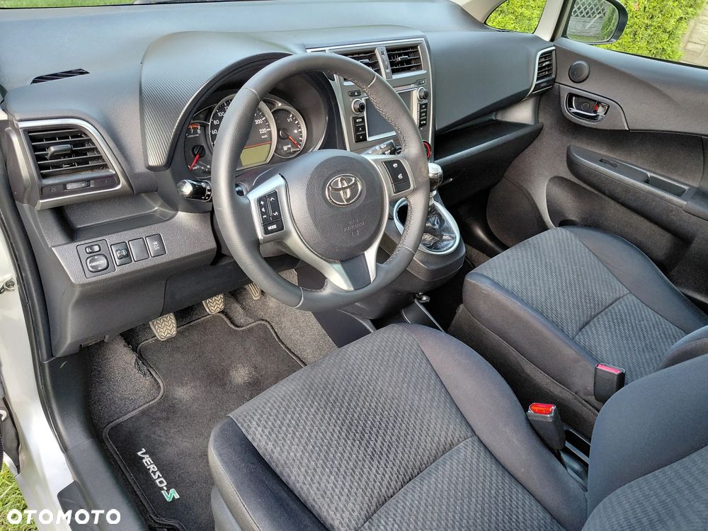 Toyota Verso S 1.33 VVT-i Cool - 13