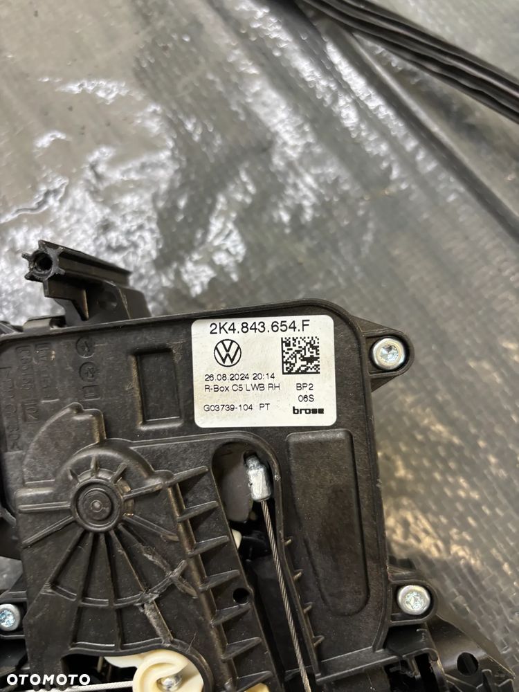 VW Caddy 2K7 Ford Tourneo Connect Zamek drzwi przesuwnych lewy prawy 2K4843653F 2K4843654F - 4
