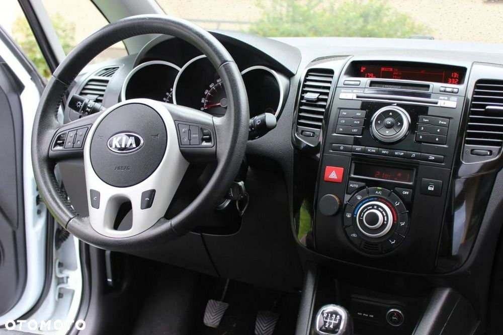 Kia Venga 1.4 S - 26