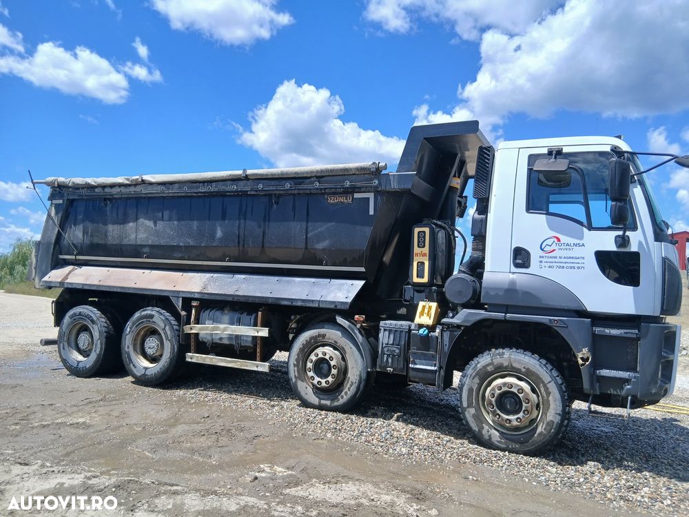 Ford 4142 D - 8