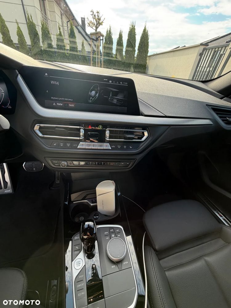 BMW Seria 2 220i xDrive M Sport - 16