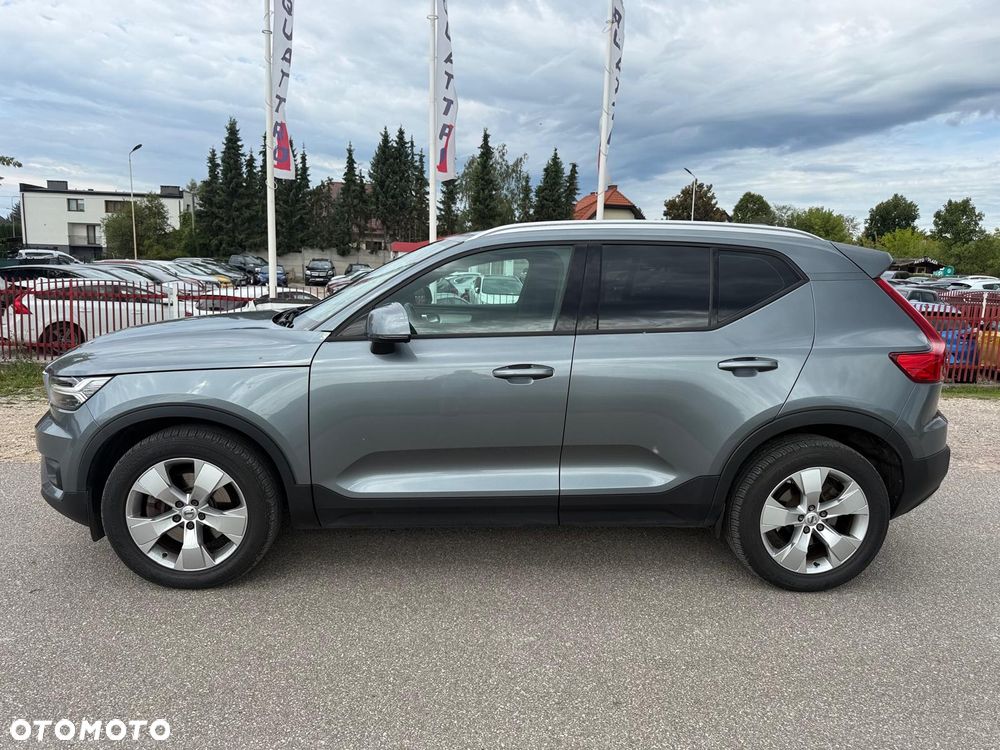Volvo XC 40 D4 AWD Geartronic Momentum - 10