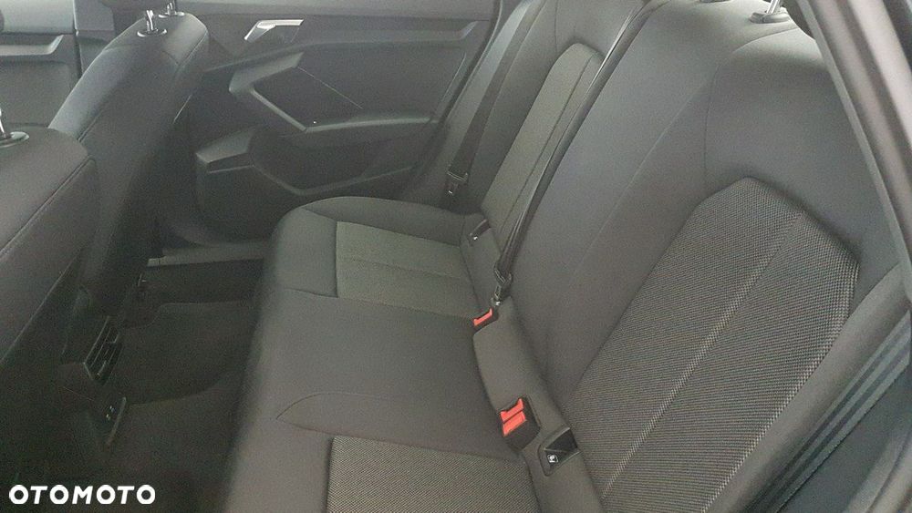 Audi A3 Limousine - 16