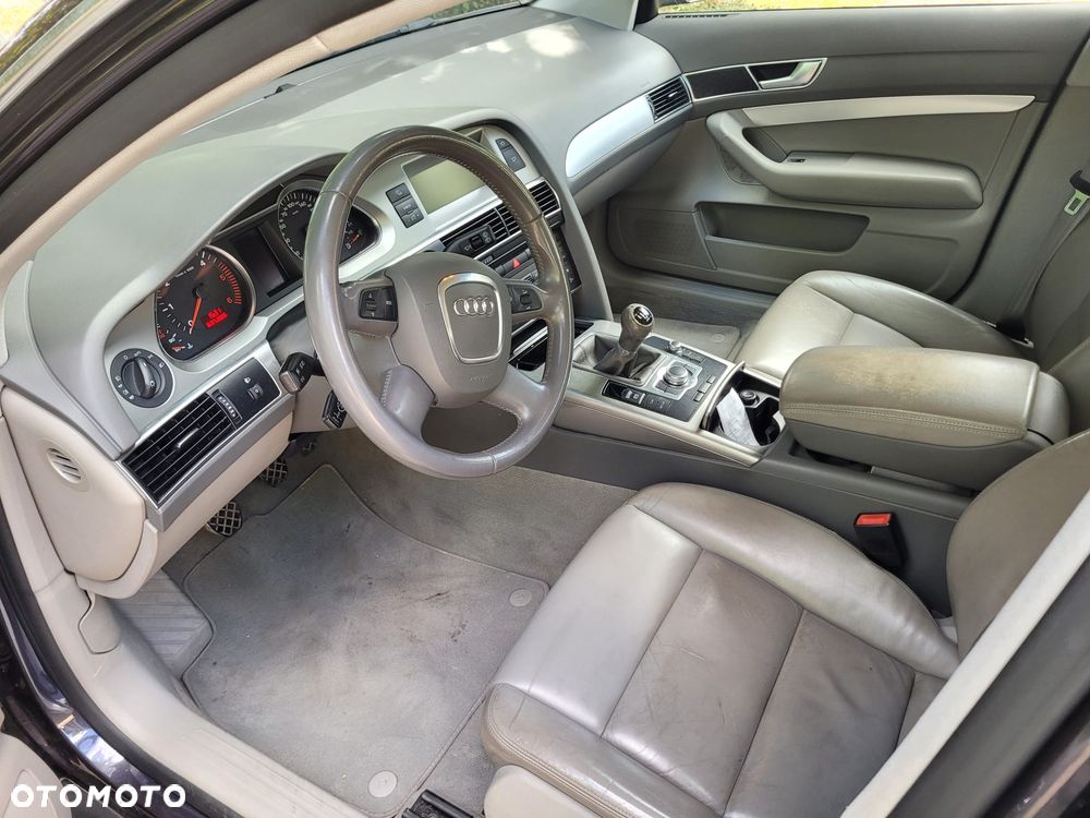 Audi A6 Avant - 22