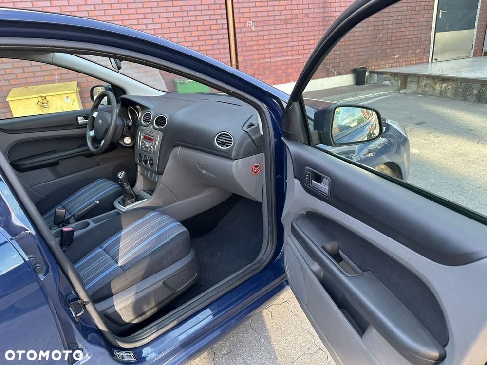 Ford Focus - 11