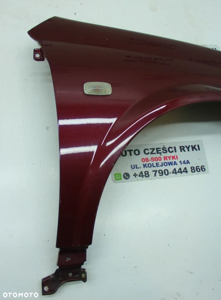 Nissan Primera P12 Błotnik prawy lewy przód bordowy - 12