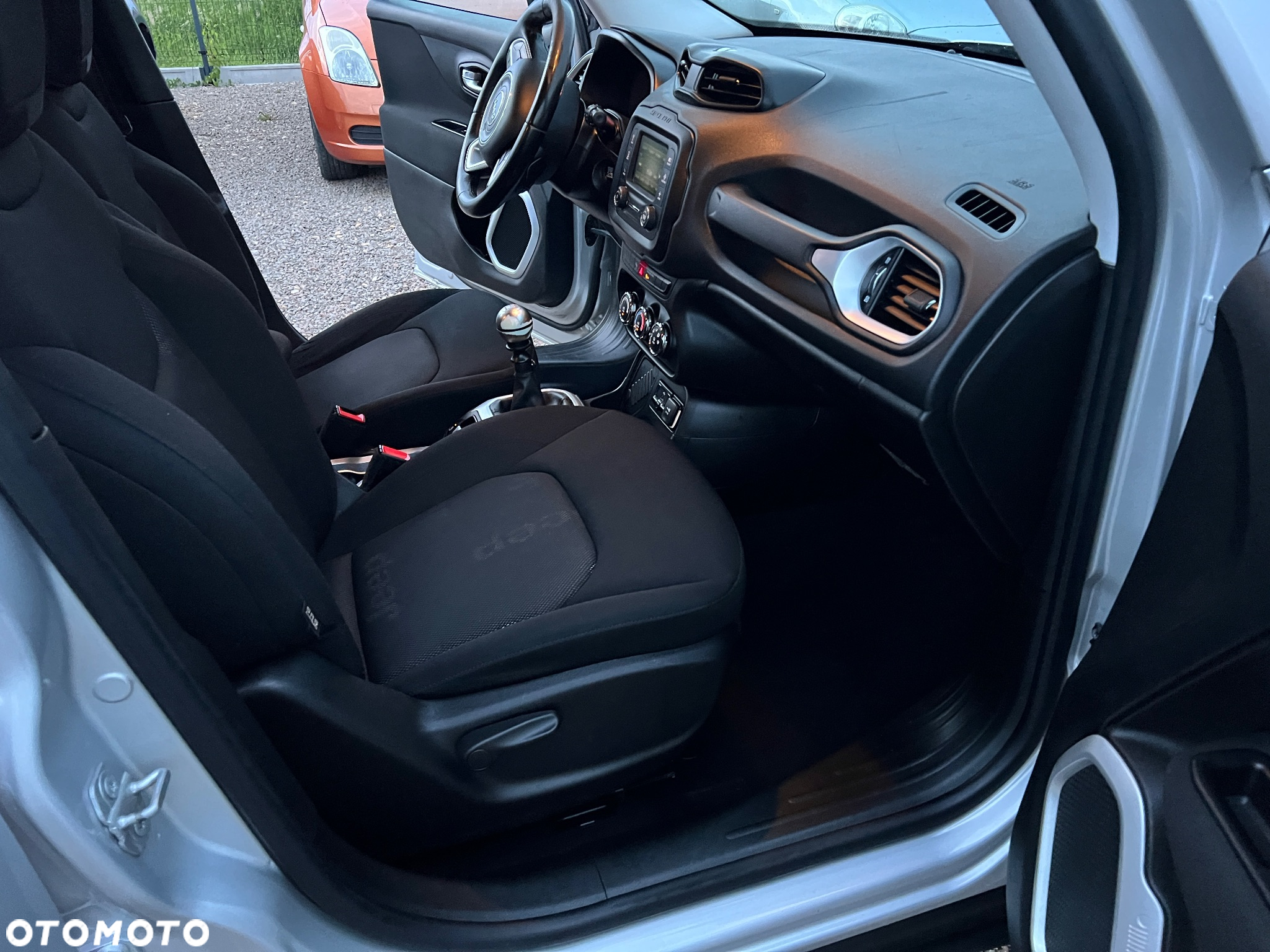 Jeep Renegade 1.4 MultiAir Longitude - 18