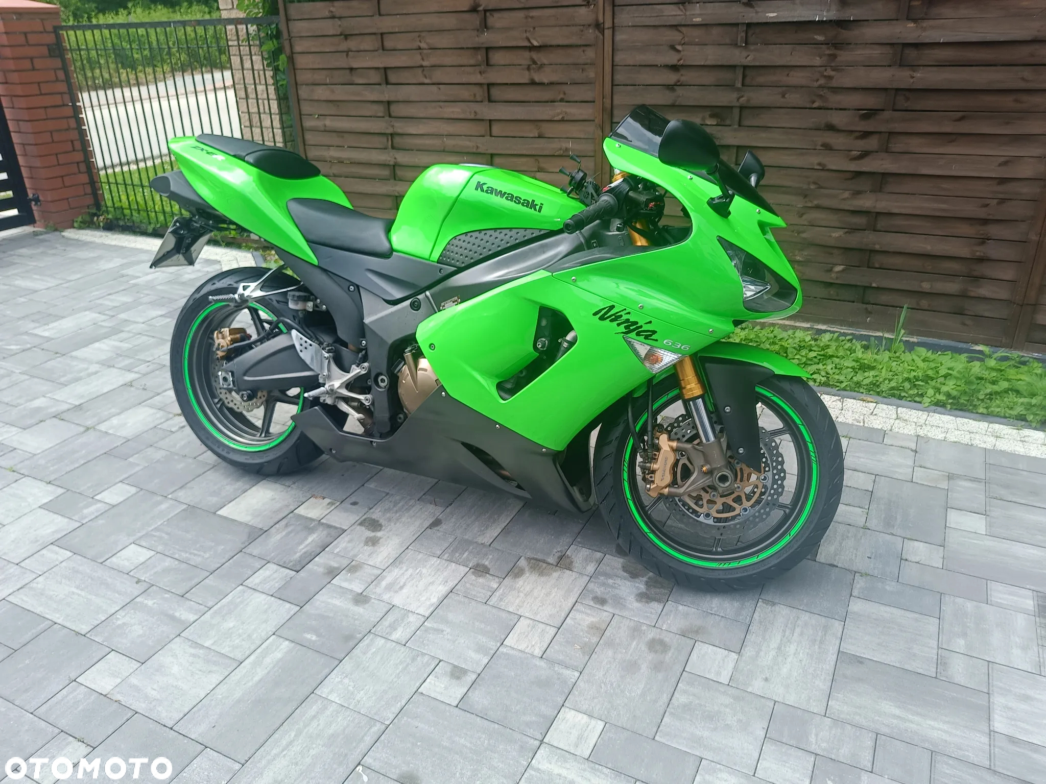 Kawasaki ZXR - 5