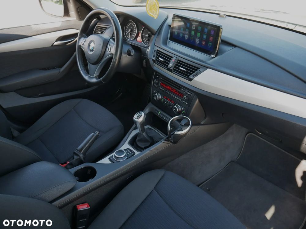BMW X1 xDrive18d - 21