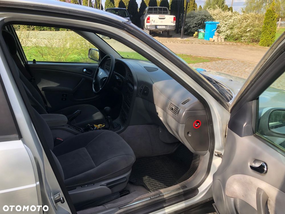 Saab 9-5 2.0t Linear - 9