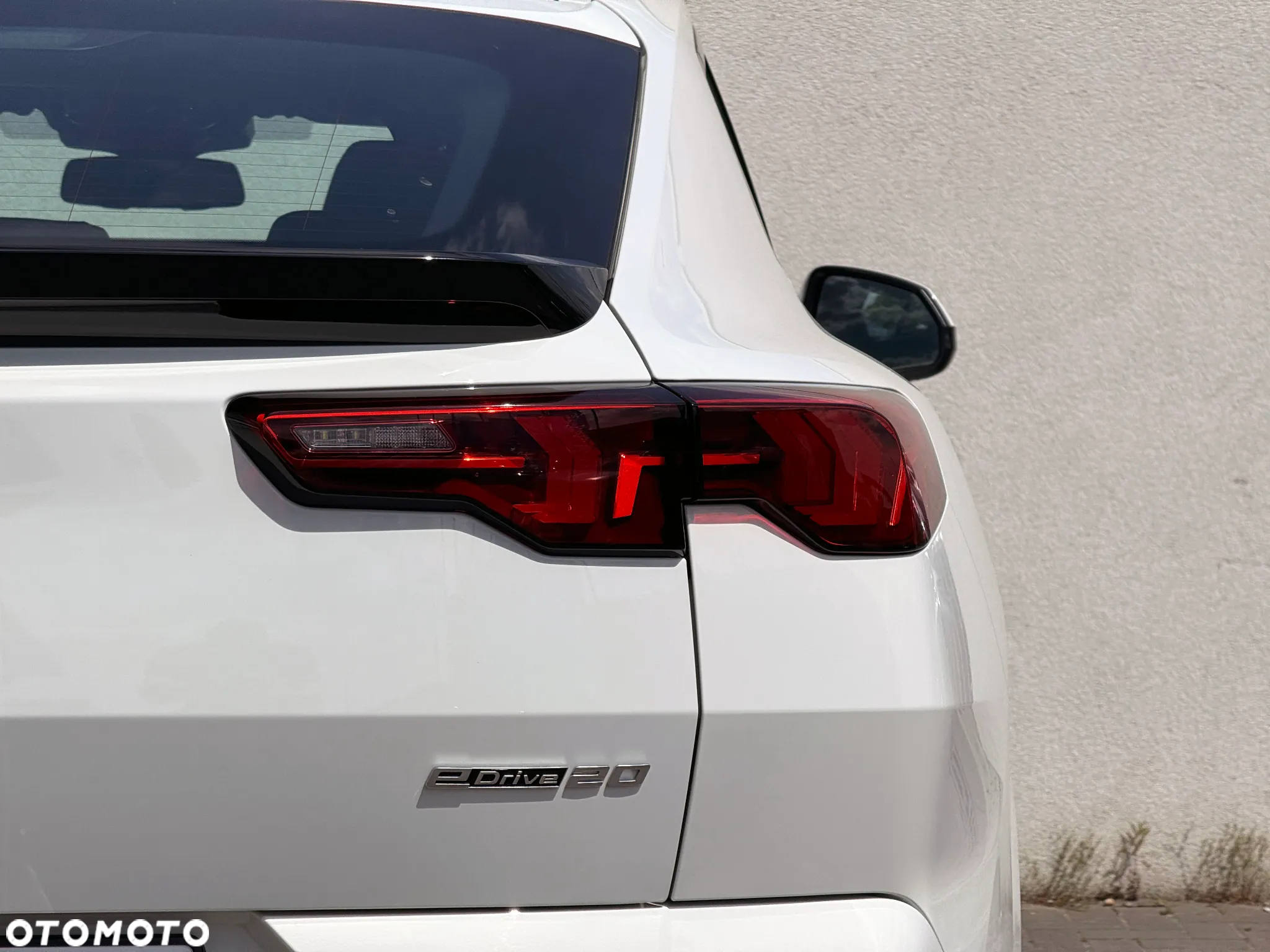 BMW iX2 eDrive20 66.5kWh - 7