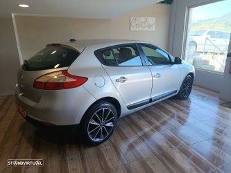 Renault Mégane 1.5 dCi Dynamique SS - 13