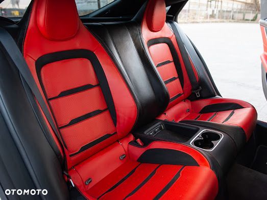 Mercedes-Benz AMG GT 63 S 4Matic+ Speedshift MCT 9G - 18