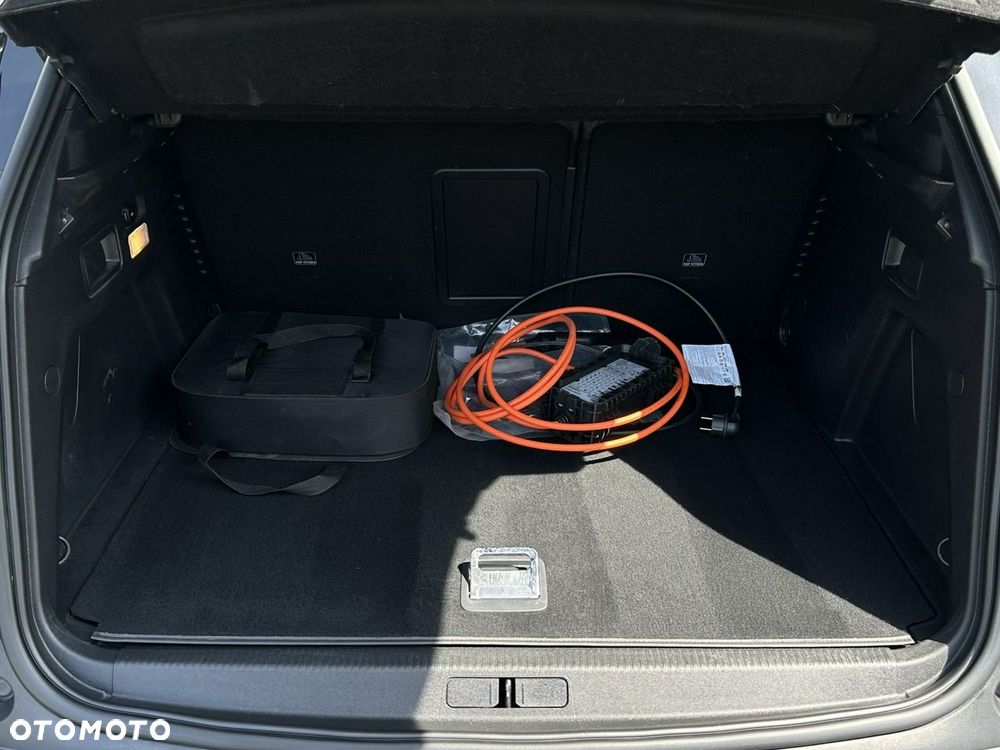 Peugeot 3008 1.6 PureTech Hybrid4 PHEV GT Pack S&S EAT8 - 13