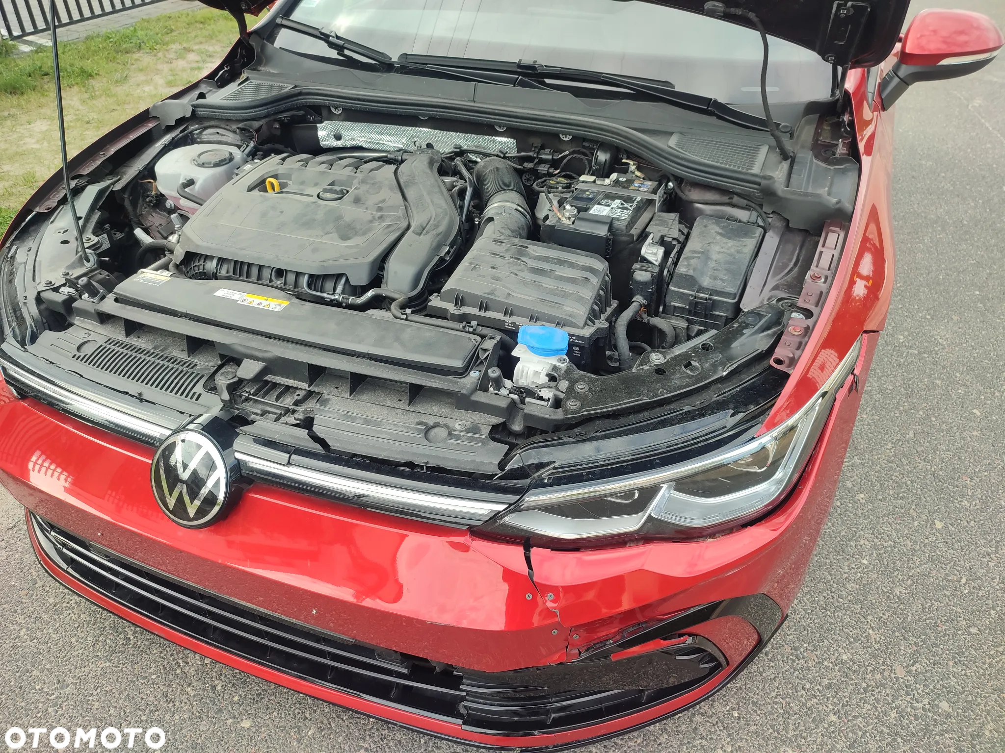 Volkswagen Golf 1.5 eTSI OPF DSG R-Line - 9
