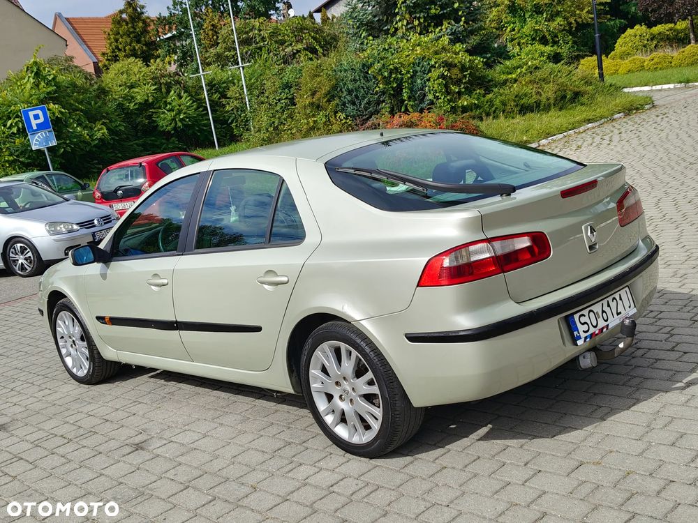 Renault Laguna 1.9 dCi Privilege - 12