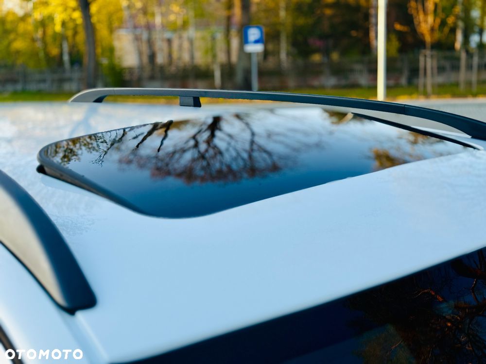 Volvo V70 D2 Momentum - 22