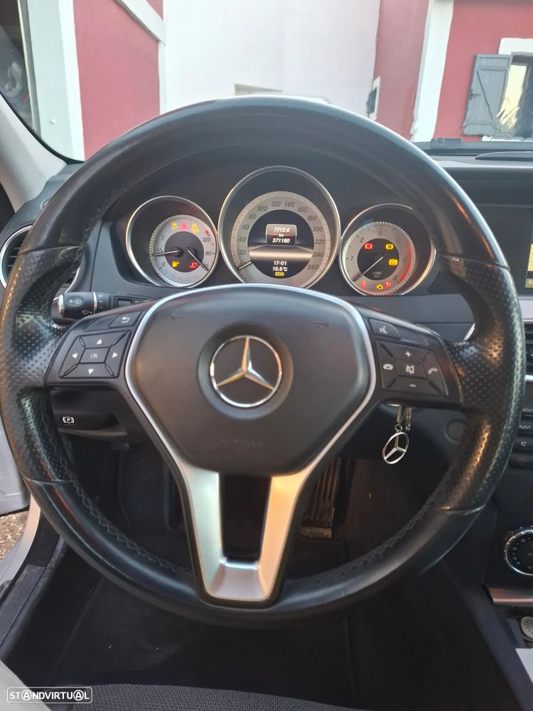 Mercedes-Benz C 220 Station CDI DPF BlueEFFICIENCY Avantgarde - 8