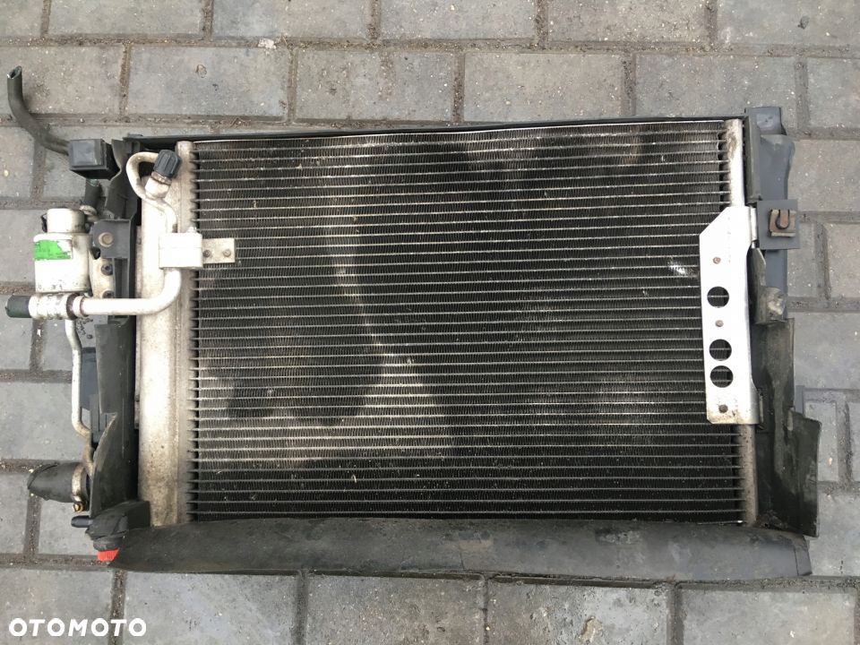 MERCEDES A-KLASA A168 CHŁODNICA ORYGINAŁ KOMPLET - 2