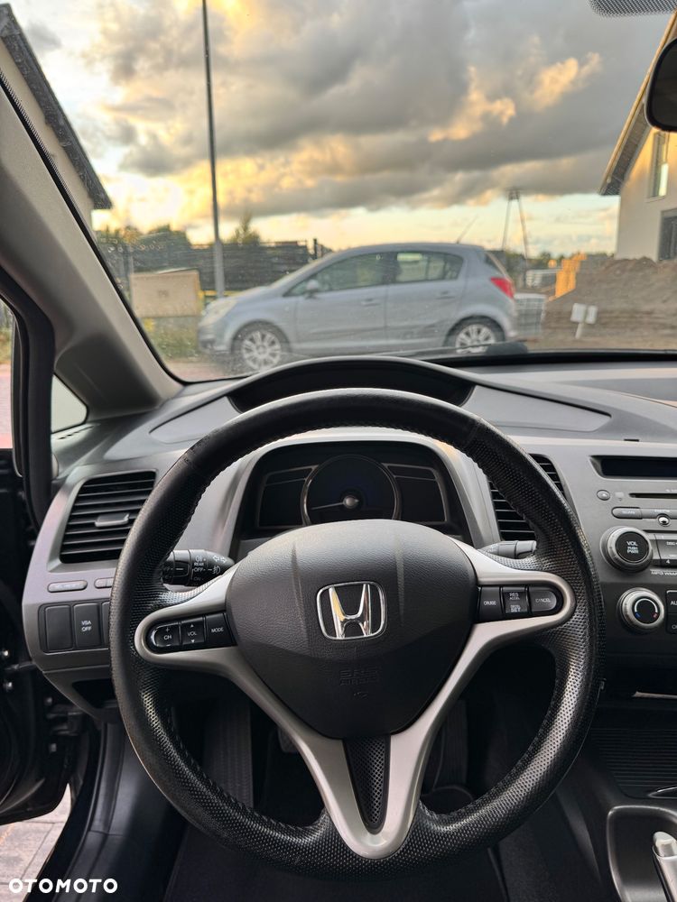 Honda Civic 1.8 Executive - 17