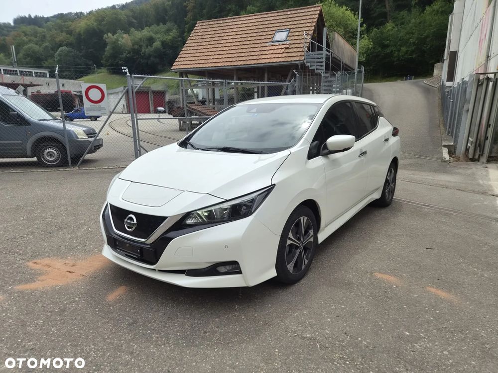 Nissan Leaf 62 kWh e+ Acenta - 3