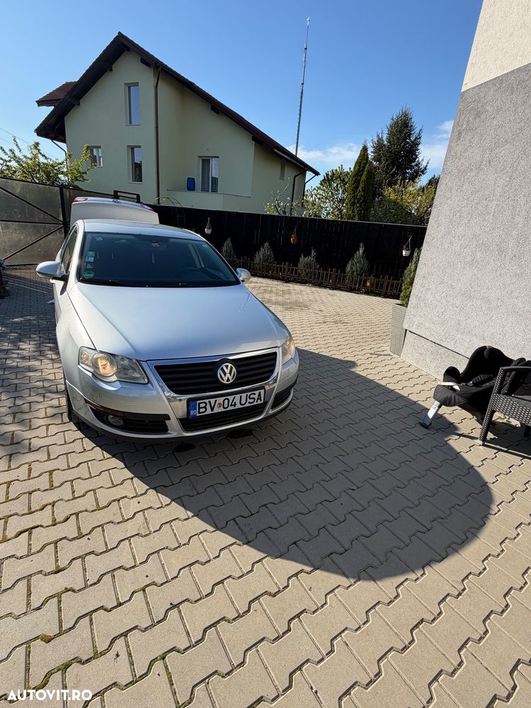 Volkswagen Passat - 2