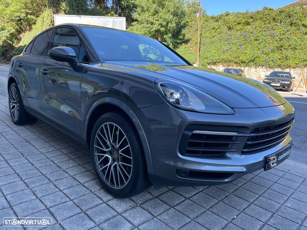 Porsche Cayenne Coupé E-Hybrid - 21