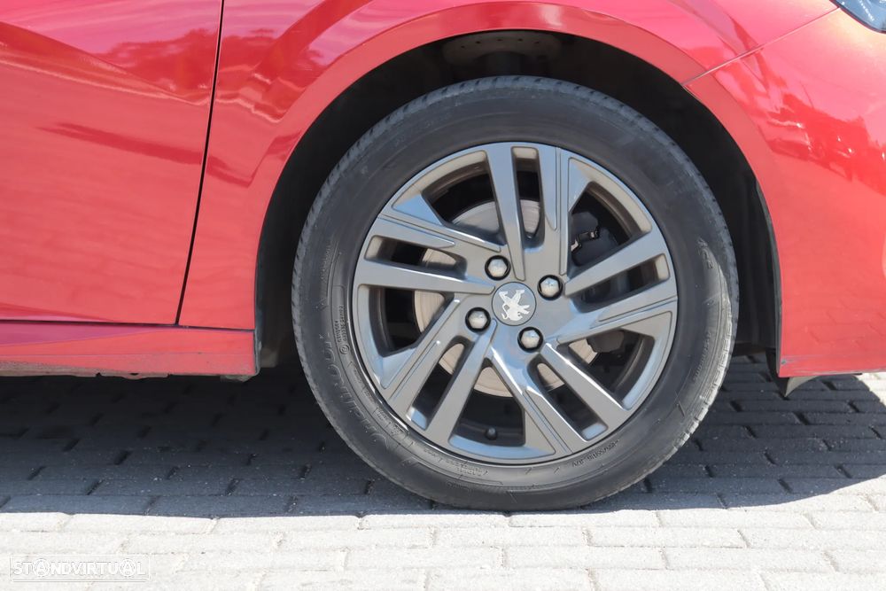 Peugeot 208 PureTech 100 EAT8 Active - 6